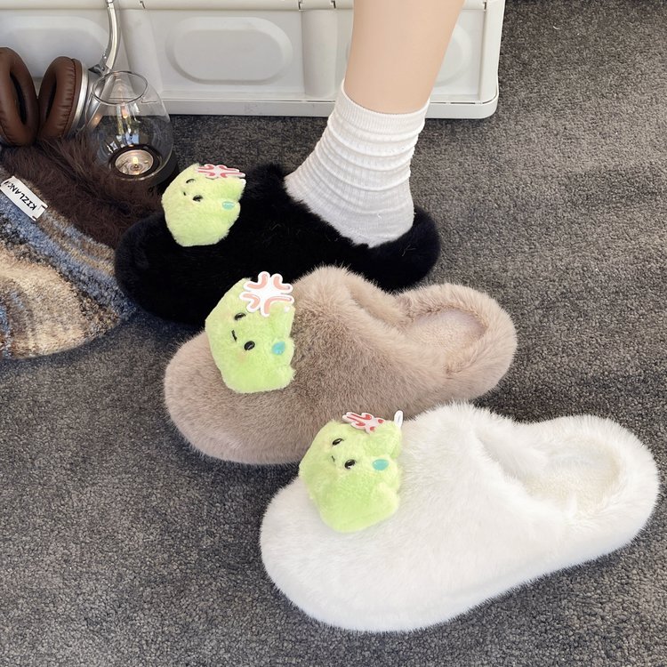 Cute, trendy and niche design with a girlish heart 2025 autumn and winter cute, casual and versatile warm furry slippers Specification drawing
