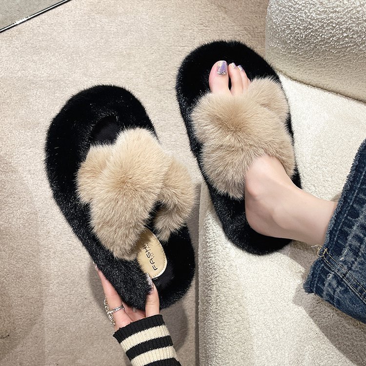 2025 Instagram Fashion, Casual and Versatile flat cotton slippers for home outings in autumn and winter Application Scenario