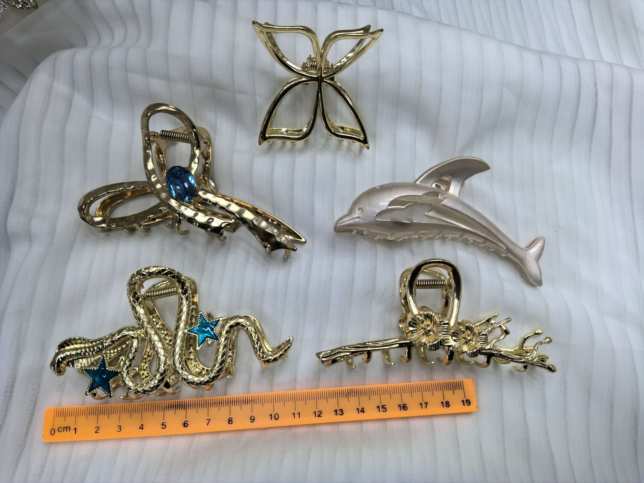 Large hair clips, metal hair clips detail image 3