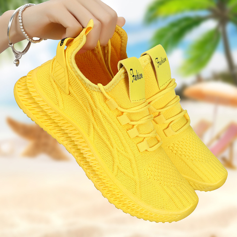 temu is distributing the new cross-border fashion casual single shoes for women in the autumn of 2025. These are trendy mesh breathable sports shoes full figure