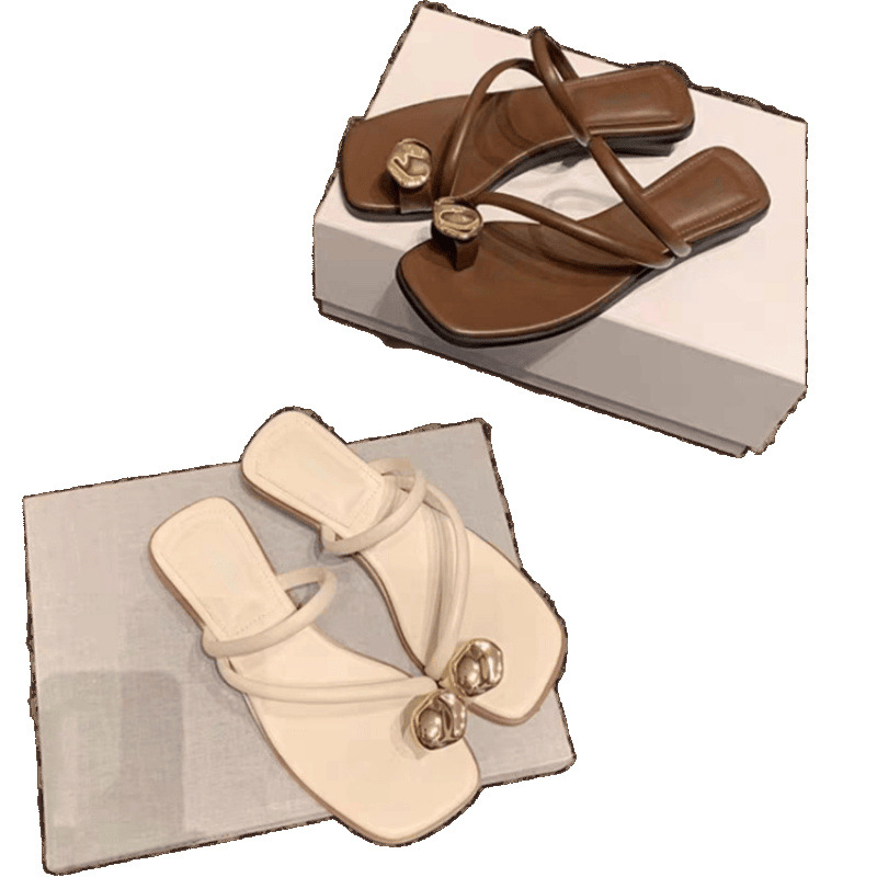 Southeast Asian cross-border square-toed golden buckle flip-flops for women in the summer of 2025, simple low-heeled sandals for outerwear Item Picture