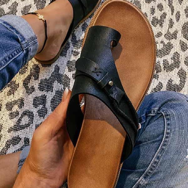 Independent station large size 2021 new thick-soled slippers, women's casual flat toe flip-flops, cross-border women's shoes in stock Specification drawing