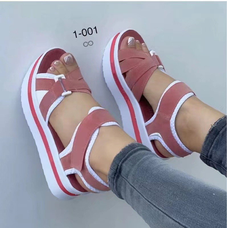 2024 New export European and American large-sized thick-soled sandals for women, cross-border supply, flat Velcro women's beach sandals details Picture