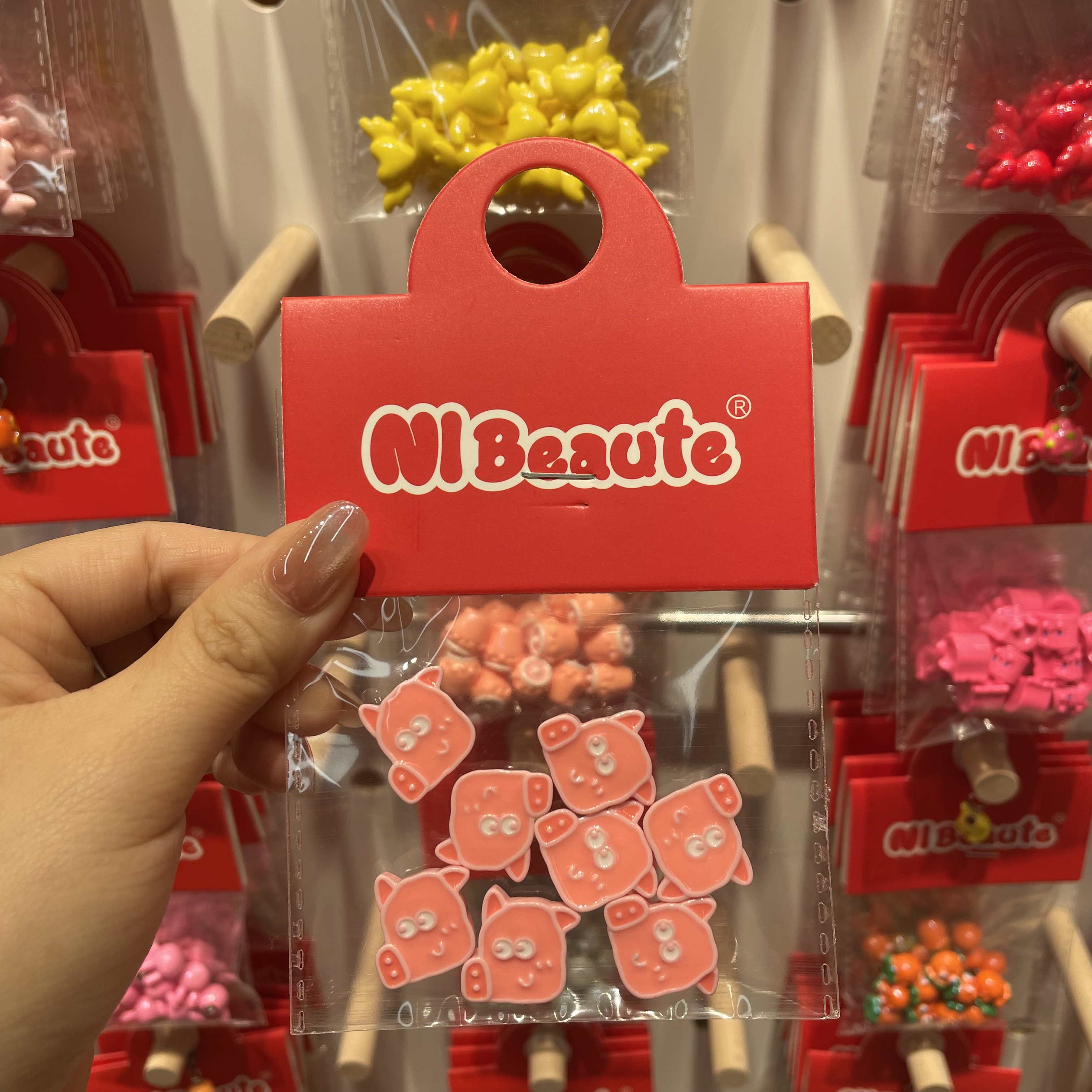 NIBeaute大鼻子猪猪～创意潮流玩具DIY套装详情6