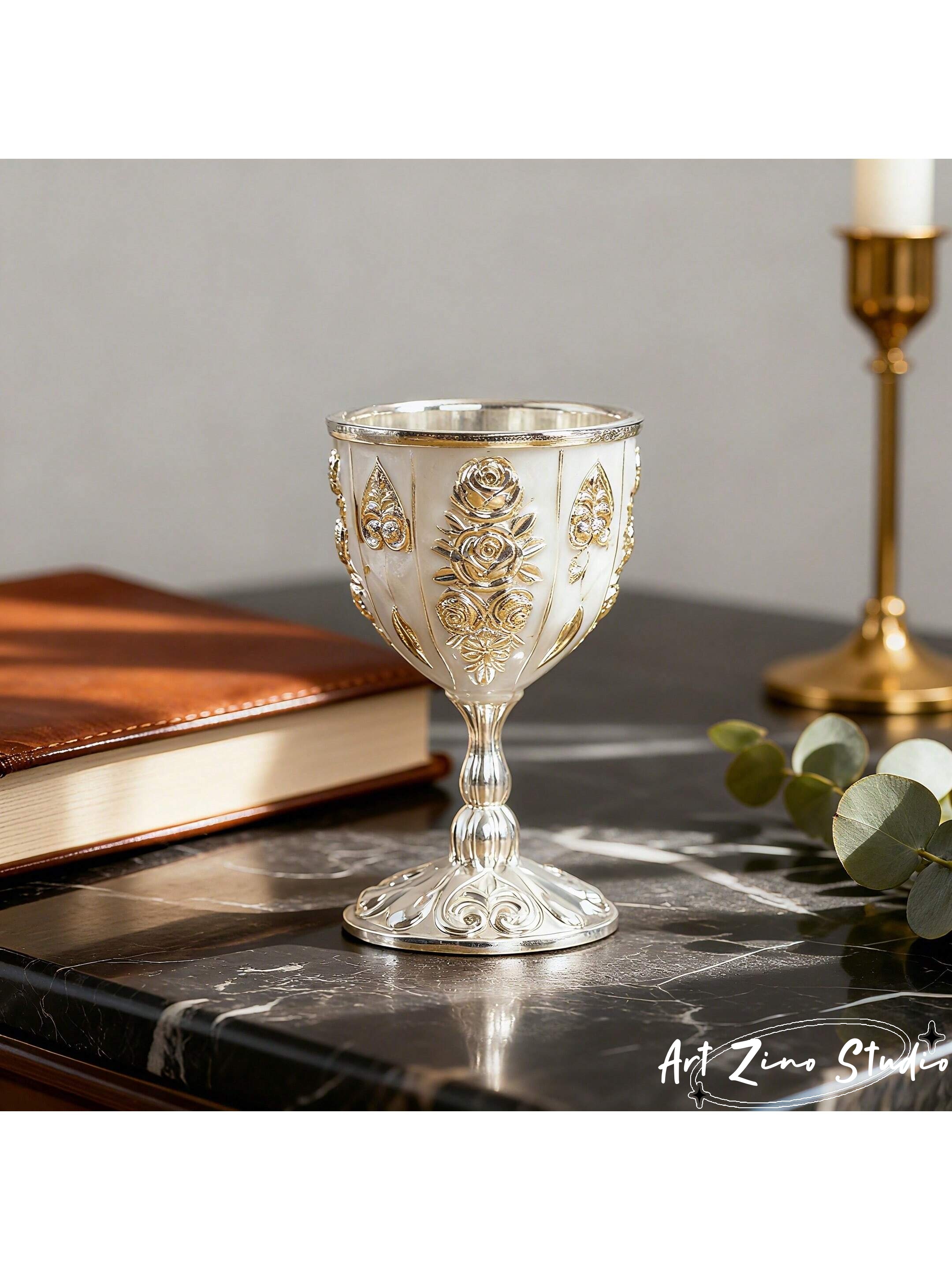 复古精致锌合金玫瑰花酒杯 欧式复古风立体玫瑰浮雕多配色高脚杯 细节满分手感厚重 可盛酒收藏 适用于复古派对、宫廷宴会、圣