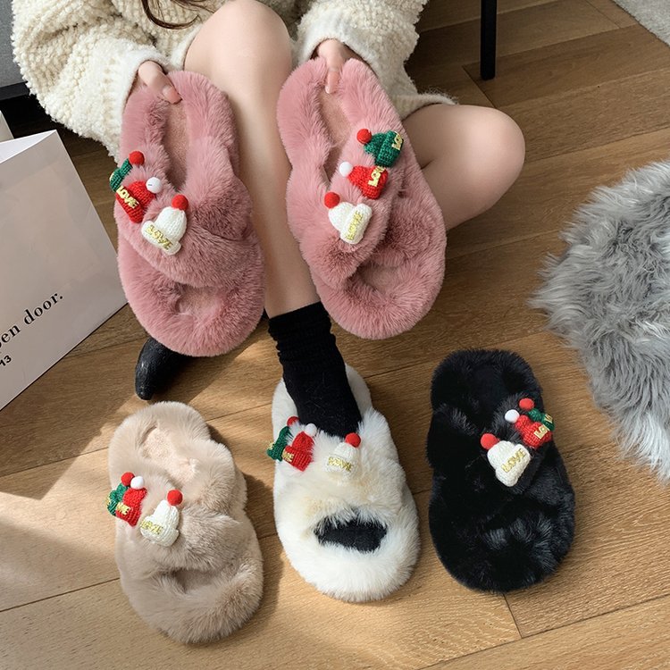 In 2025, the new best-selling comfortable and versatile applied-style slippers, women's Christmas hats, fairy style home outerwear, and fluffy slippers Specification drawing