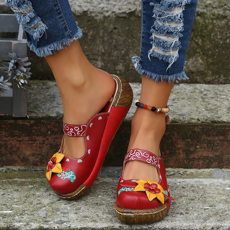 2025 Summer new cross-border export flip-flops, Mules, ethnic style, flower handcrafted thick-soled retro women's sandals details Picture