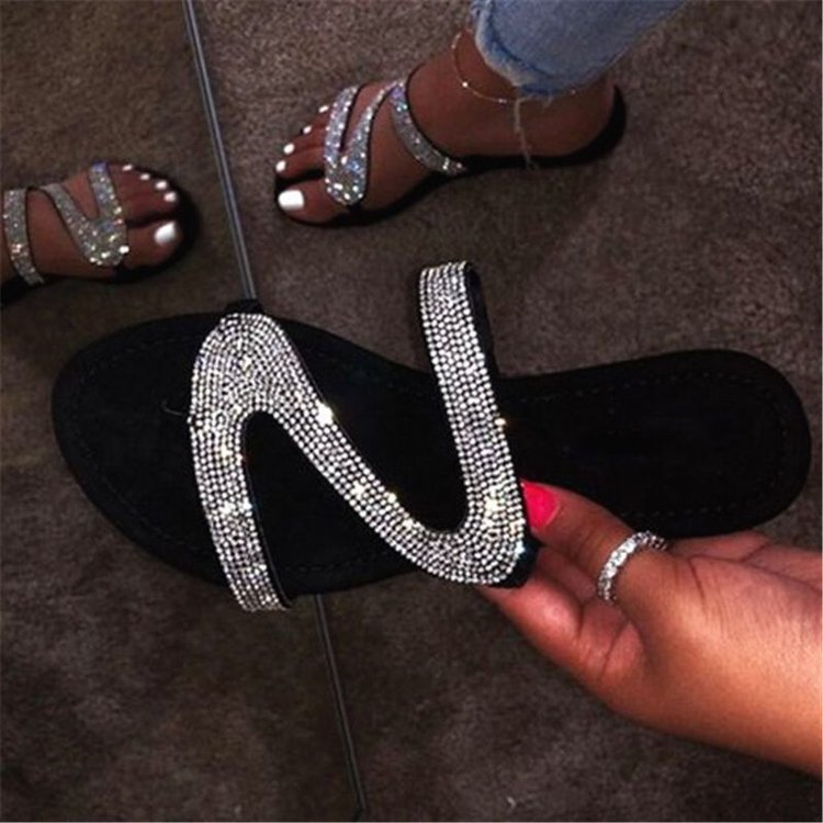New Z-shaped summer flat casual European and American open-toe Roman women's slippers wish for large-sized water diamond sandals for foreign trade full figure