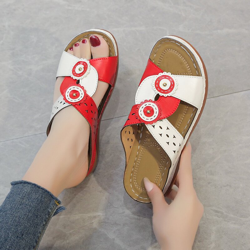 2023 export European and American plus-size Slippers, retro women's shoes, flower-flat flat round toe casual sandals in stock Slippers full figure