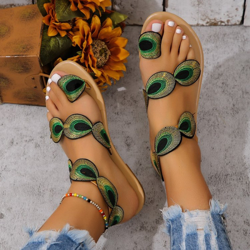 2025 Summer New style of sandals for cross-border trade, TUME ethnic flat women's shoes, large-sized beach sandals sandal full figure