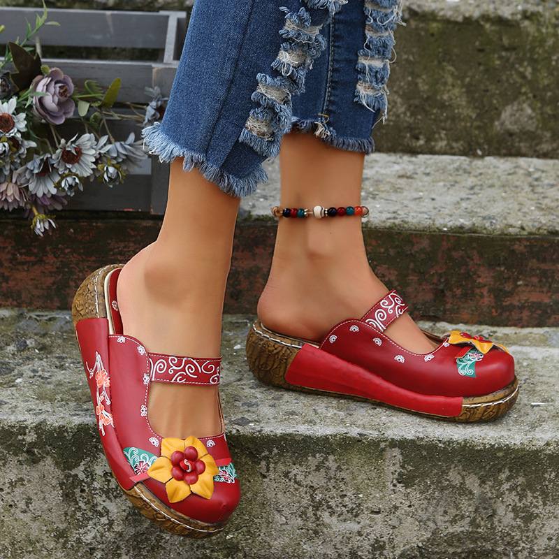 2025 Summer new cross-border export flip-flops, Mules, ethnic style, flower handcrafted thick-soled retro women's sandals full figure