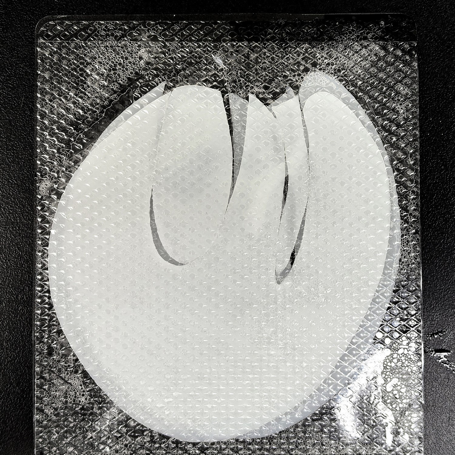 The Bai Bian Transparent Collagen Eye Mask offers a seven-dimensional coverage that directly addresses eye issues Item Picture