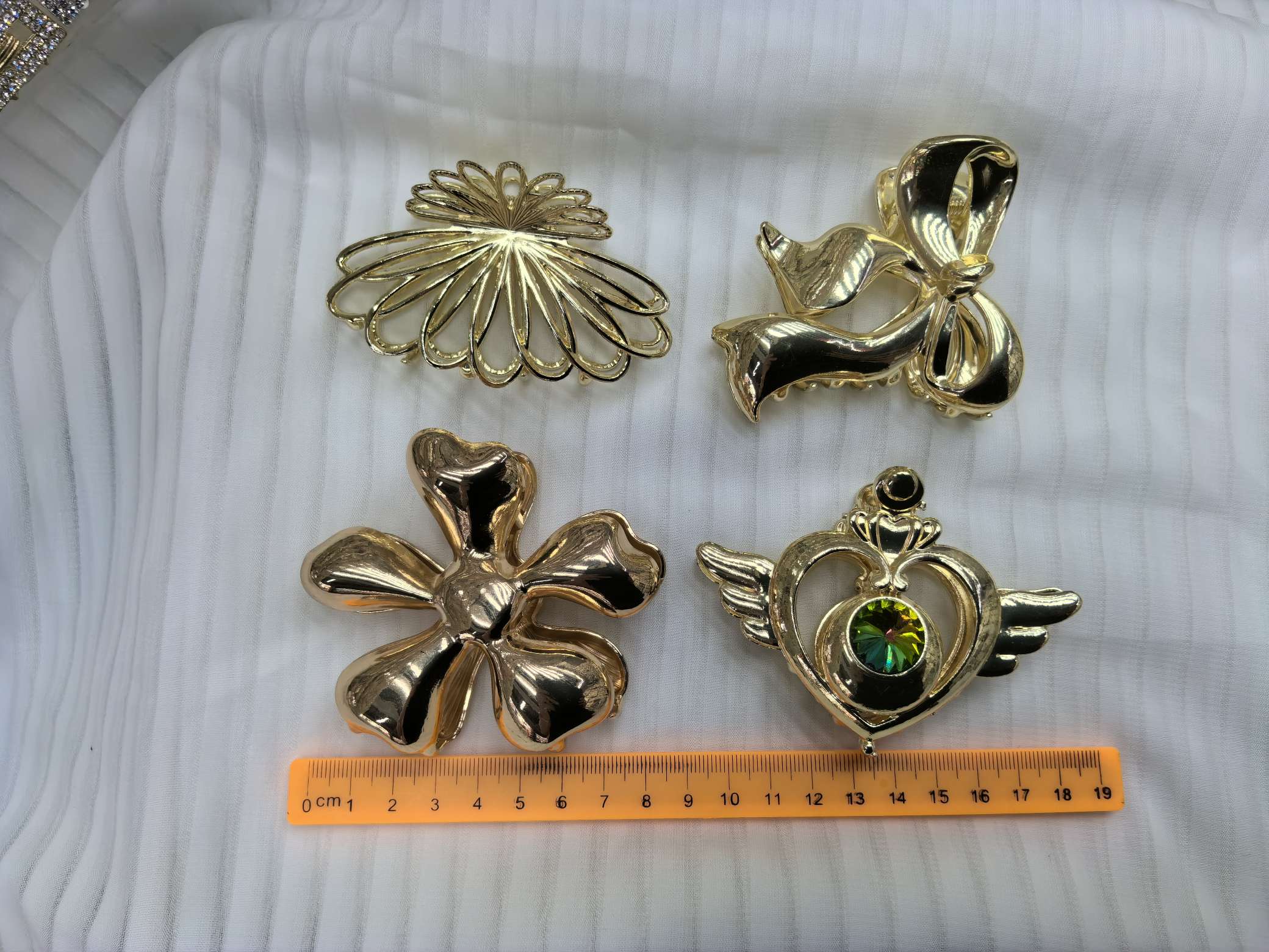 Large hair clips, metal hair clips Application Scenario