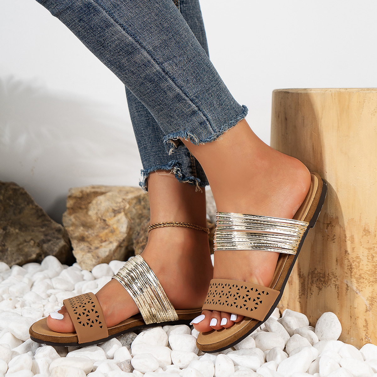 2023 New AliExpress wish Amazon flat women's sandal style Women's shoes 43 export large size slippers for women full figure