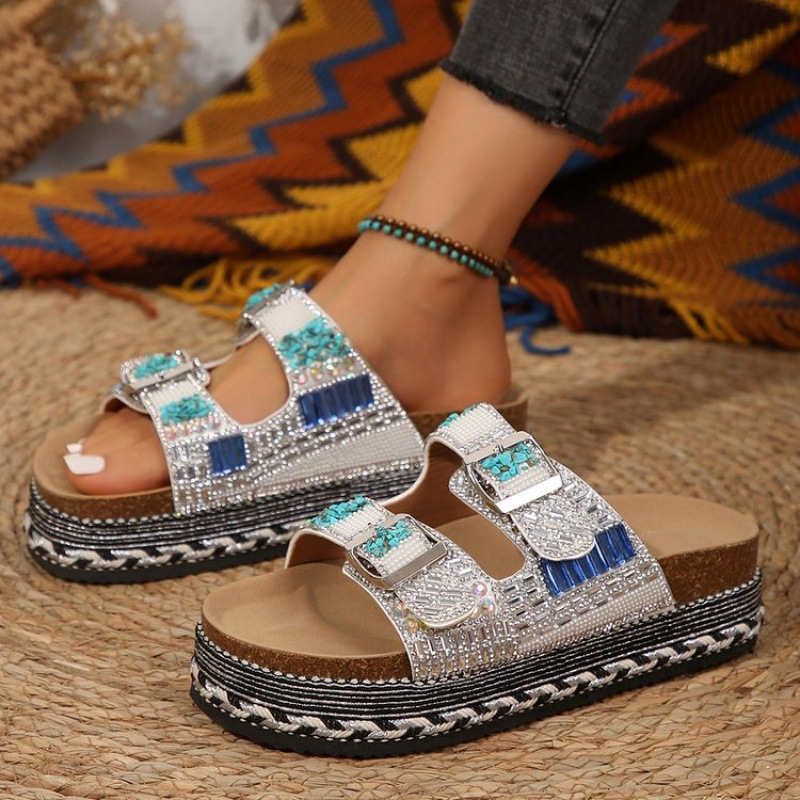 Wholesale of large-sized women's cross-border trade thick-soled round-toe rope double-buckle water diamond cork beach slippers in 2025 Application Scenario