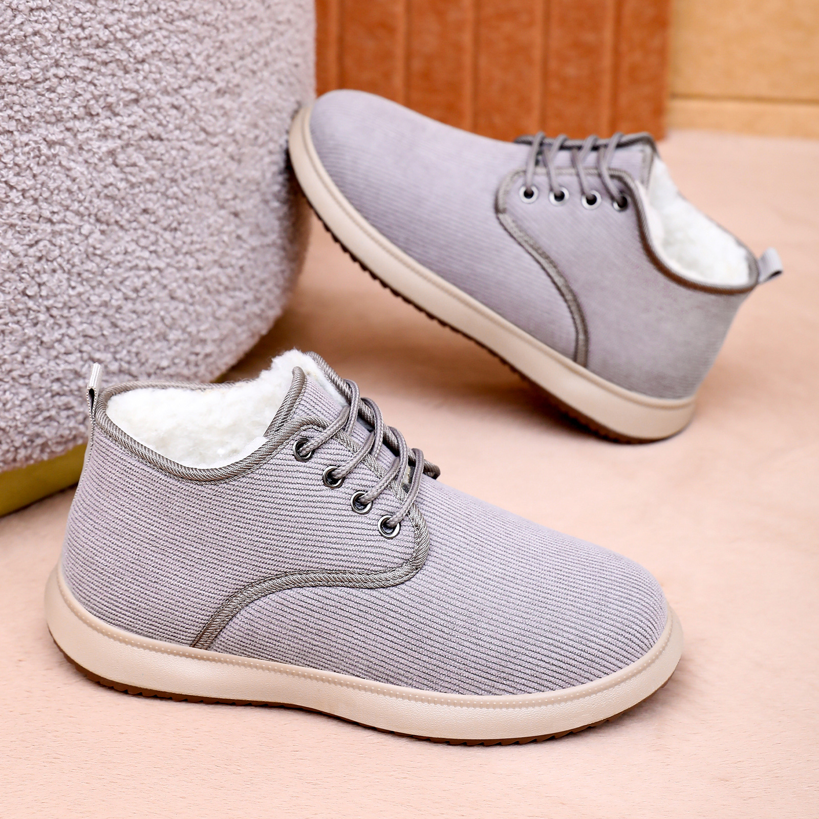 New winter cotton shoes for women, fleece and thickened casual snow boots, cross-border versatile mom shoes, lace-up cotton boots, consignment details Picture