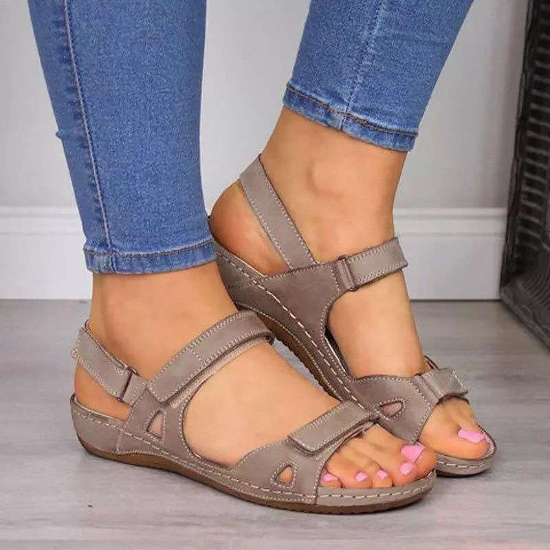 Independent station Foreign trade large size new 2022 Summer casual lace shoes, women's sandals, clasp open-toe women's shoes wish Application Scenario