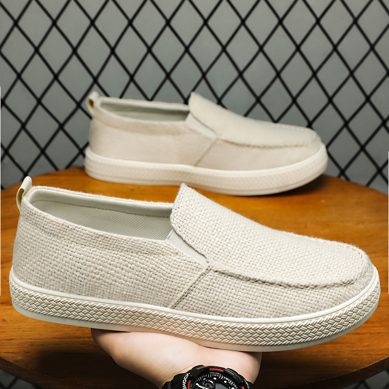 Old Beijing cloth shoes for men's autumn casual shoes, driving shoes, one-step walking, breathable soft soles, not tiring to the feet men's shoes wholesale details Picture