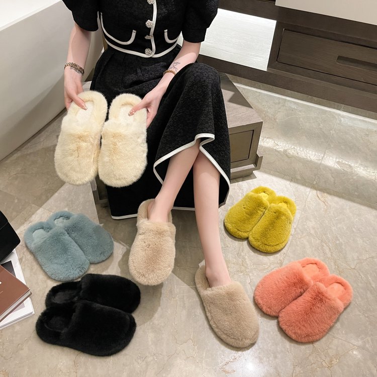 New Korean style simple and fashionable soft-soled comfortable and lazy woolen slippers for women in autumn and winter 2025 details Picture