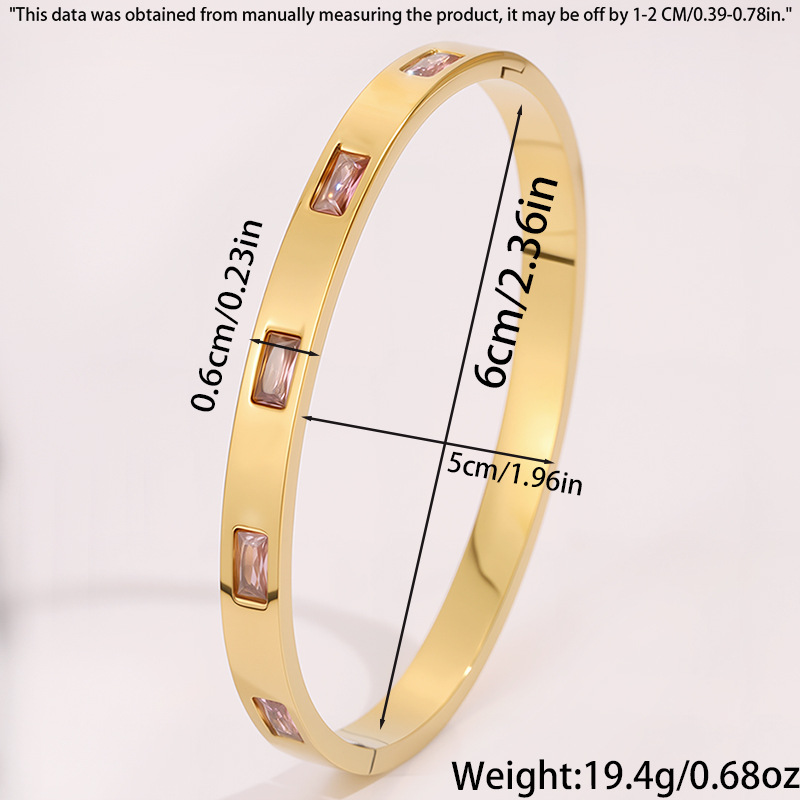 Stainless steel bracelets will be popular in 2025 details Picture