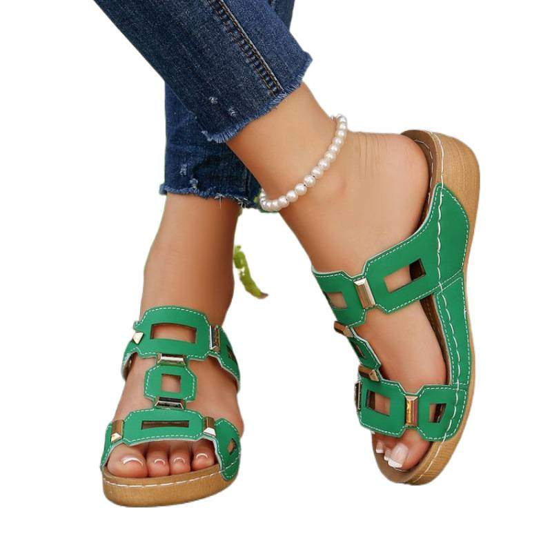 New large-sized solid-color slippers for women from Europe and America in 2025, with a fish-mouth thick-soled, fashionable belt buckle, one-shoulder flip-flops Item Picture