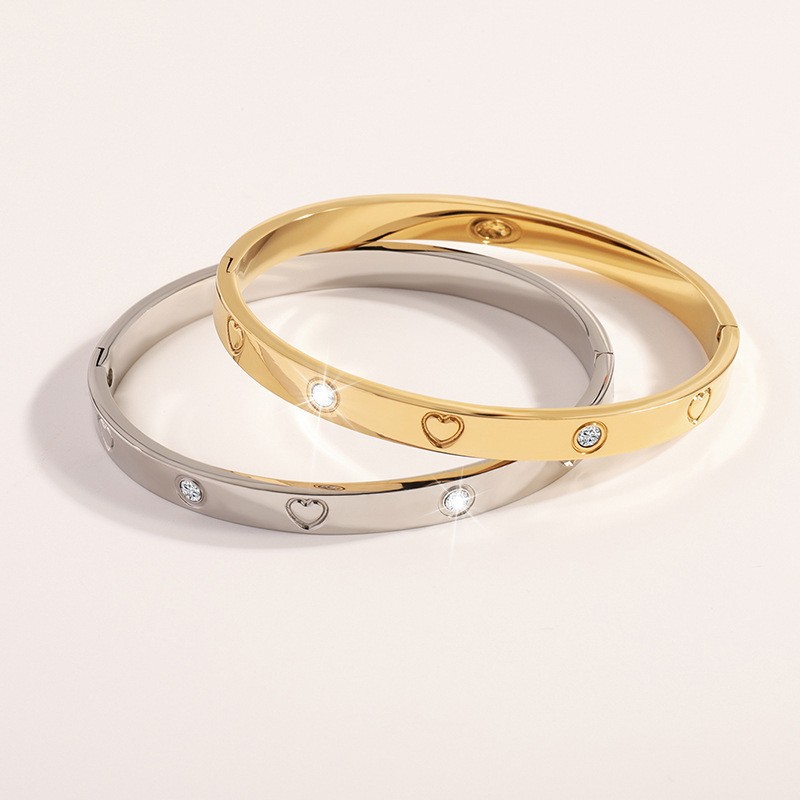 Popular accessories, titanium steel bracelets details Picture
