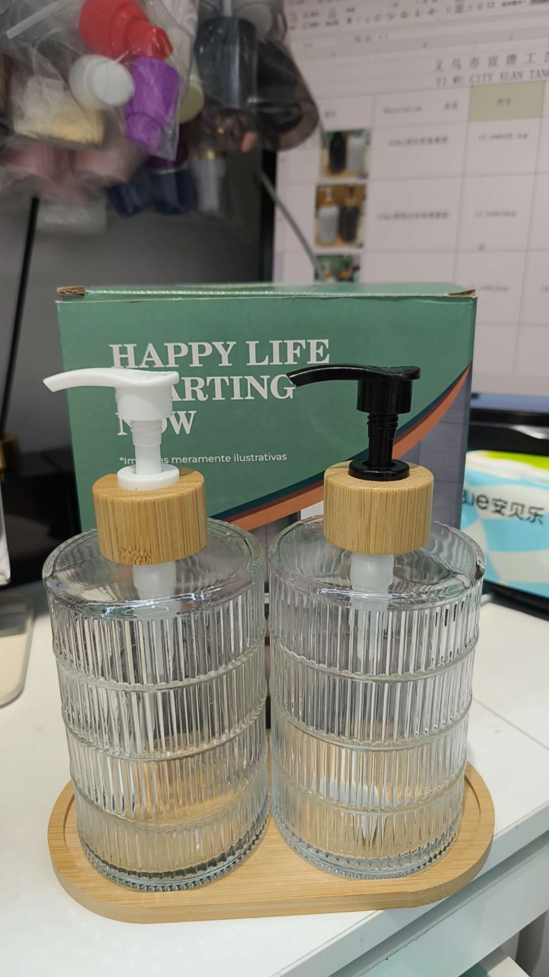 Glassware, glass bottles, daily necessities, hand sanitizer bottles detail image 5