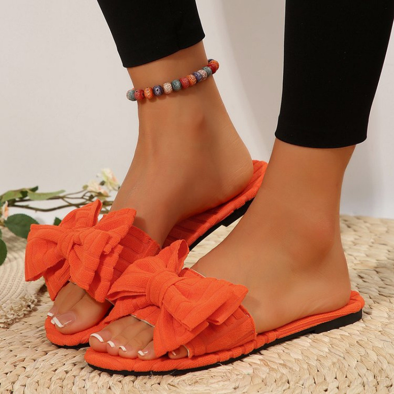 This large-sized silk satin lady's simple bow is fashionable and versatile. It can be worn outside and is anti-slip for indoor use at home Specification drawing