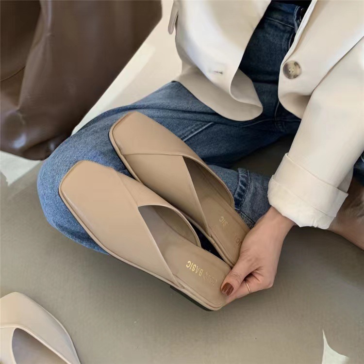 The 2023 new summer half-drag women's shoes with flip-flops, fashionable mules, and trendy cool flip-flops on Instagram Specification drawing