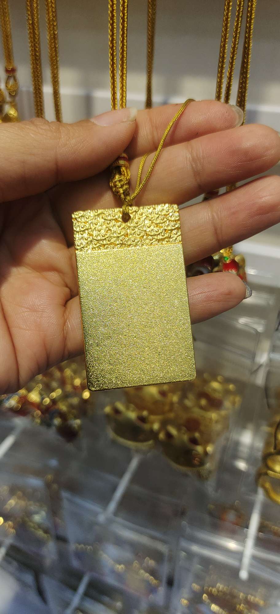 A wide range of exquisite jewelry accessories, creative and fashionable jewelry accessories, carefully selected and diverse choices