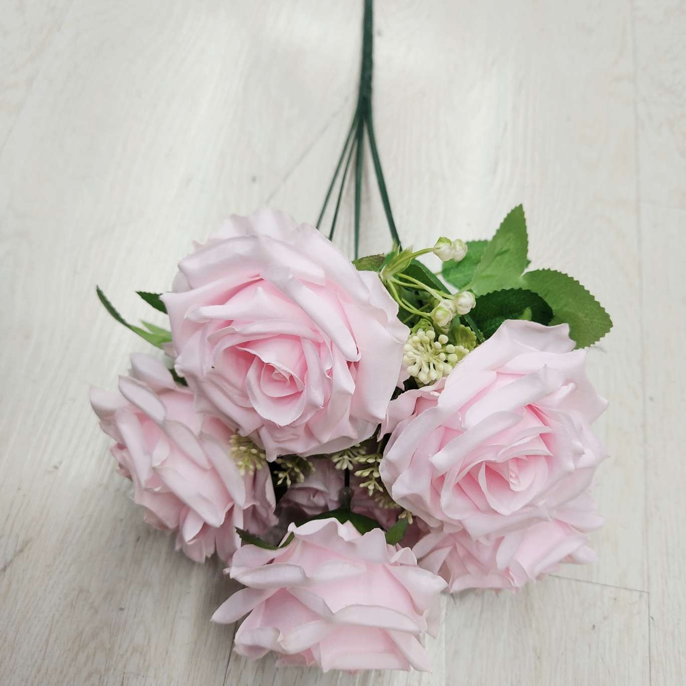 7 Corolla office simulation rose poles, torches, carnival night guides, electroplated crochet bouquets, cultural garden decorations detail image 9