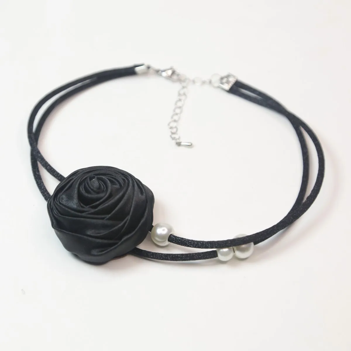High-end necklace, flower collarbone neck chain, choker neck accessory, charming collar, new Internet celebrity collar, high-end necklace, flower collarbone neck chain, choker neck accessory, charming collar, new Internet celebrity detail image 2