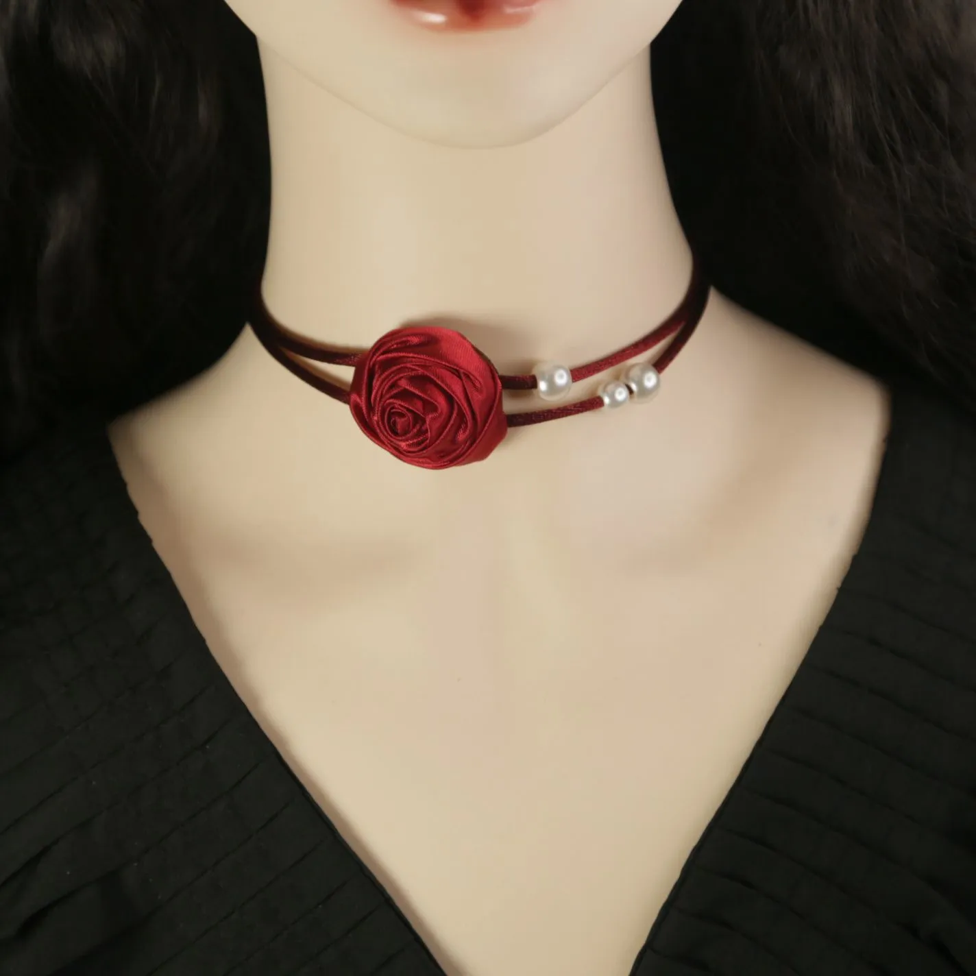 High-end necklace, flower collarbone neck chain, choker neck accessory, charming collar, new Internet celebrity collar, high-end necklace, flower collarbone neck chain, choker neck accessory, charming collar, new Internet celebrity detail image 6