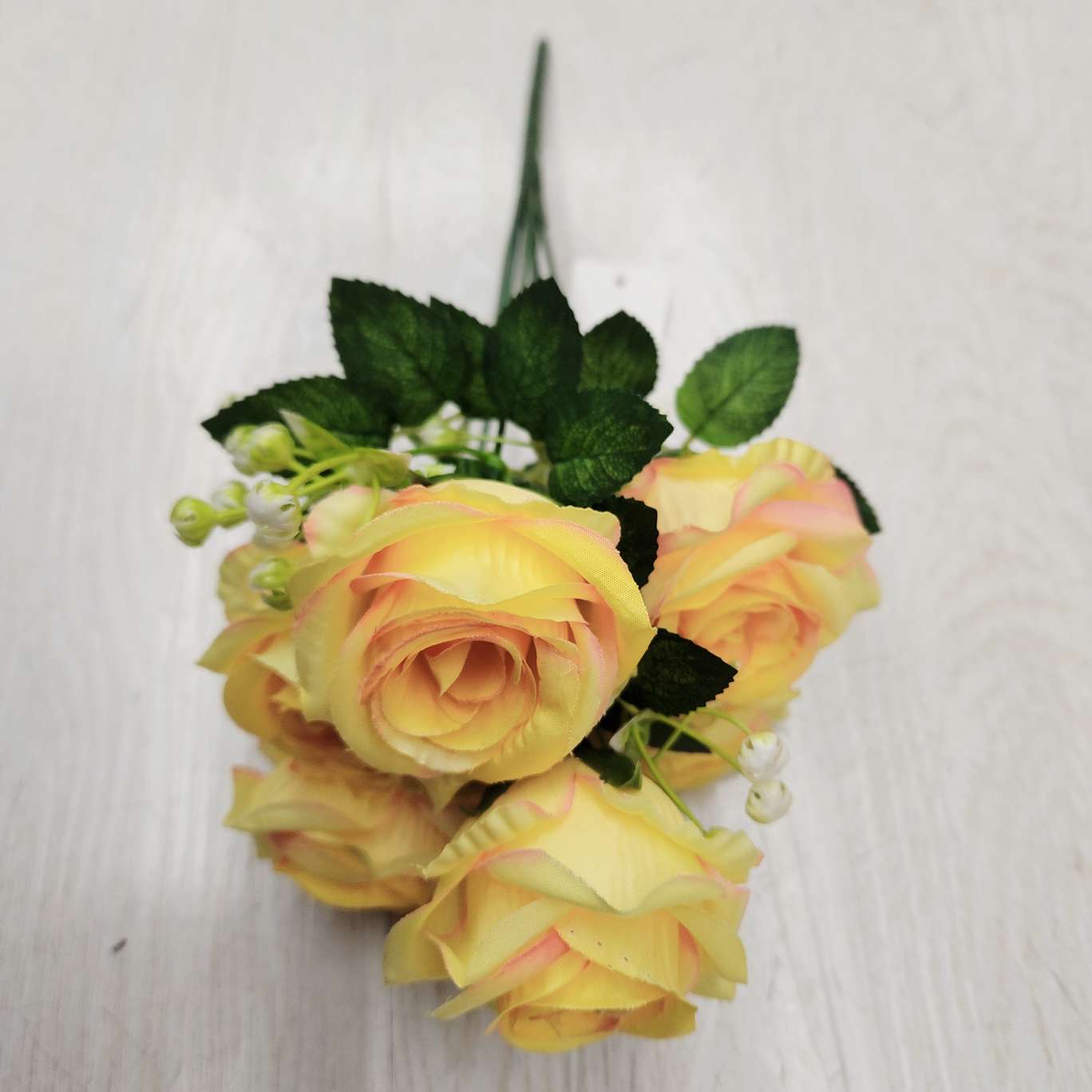 6 pearl rose office simulation garden rose poles, torches, carnival night guides, electroplated crochet bouquets, cultural decorations Application Scenario
