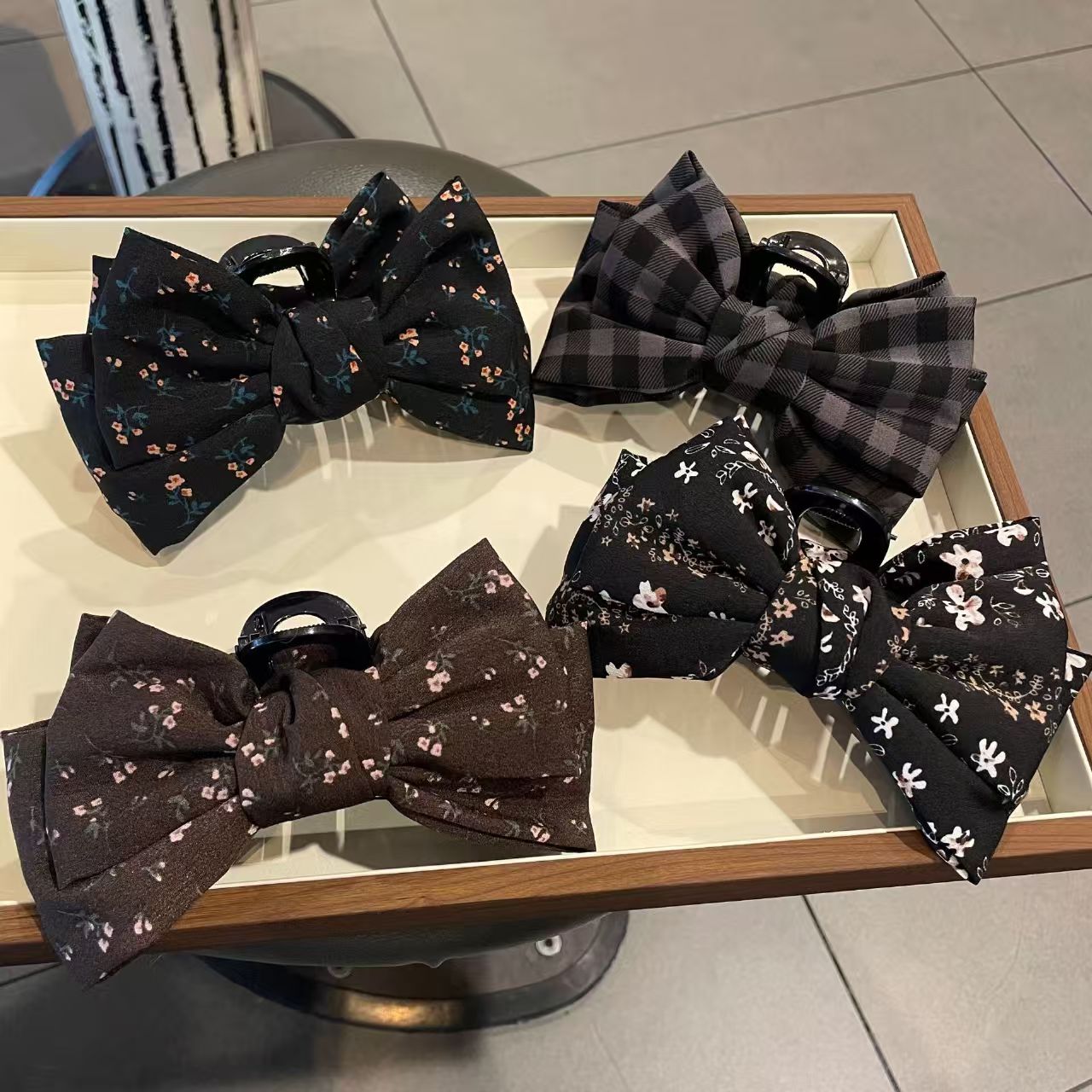 网红蝴蝶结抓夹新款少女韩版百搭发饰头饰配件/爆款/时尚款