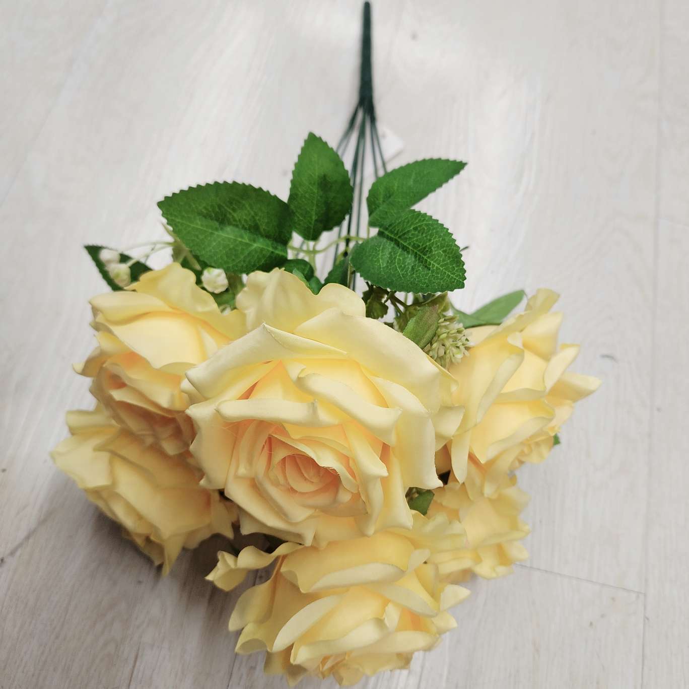 7 Corolla office simulation rose poles, torches, carnival night guides, electroplated crochet bouquets, cultural garden decorations detail image 8