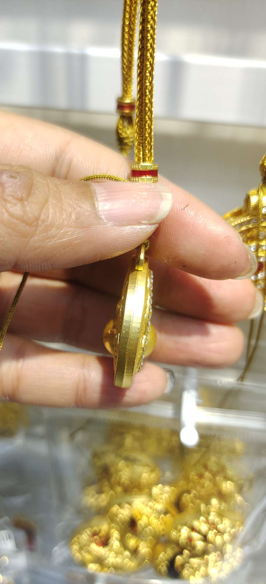 A wide range of fashionable accessories and accessories are carefully selected. There are various personalized decorative accessories to choose from, with rich combinations and trendy, versatile accessories and accessories details Picture