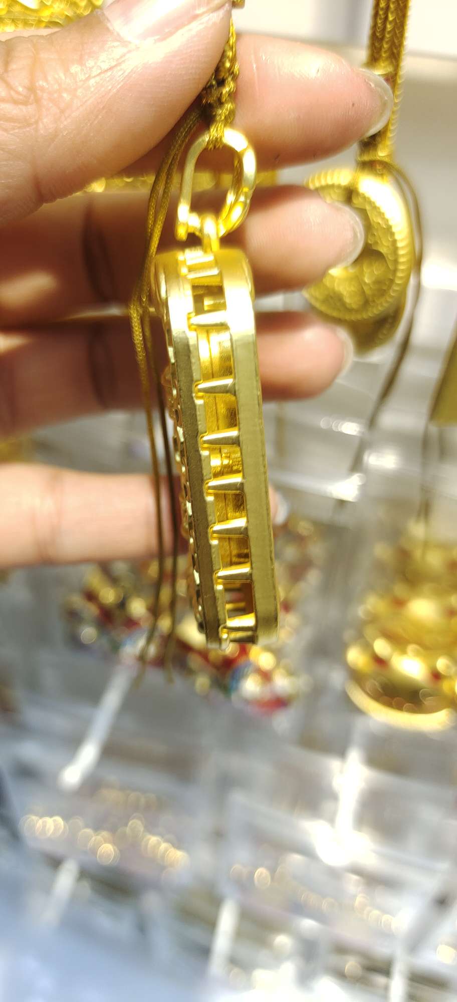 A wide range of fashionable accessories and accessories, creative mixed and matched accessories, decorative items, DIY material packs, and a selection of versatile accessories and accessories Application Scenario