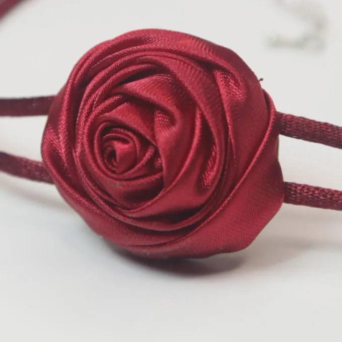 High-end necklace, flower collarbone neck chain, choker neck accessory, charming collar, new Internet celebrity collar, high-end necklace, flower collarbone neck chain, choker neck accessory, charming collar, new Internet celebrity detail image 9