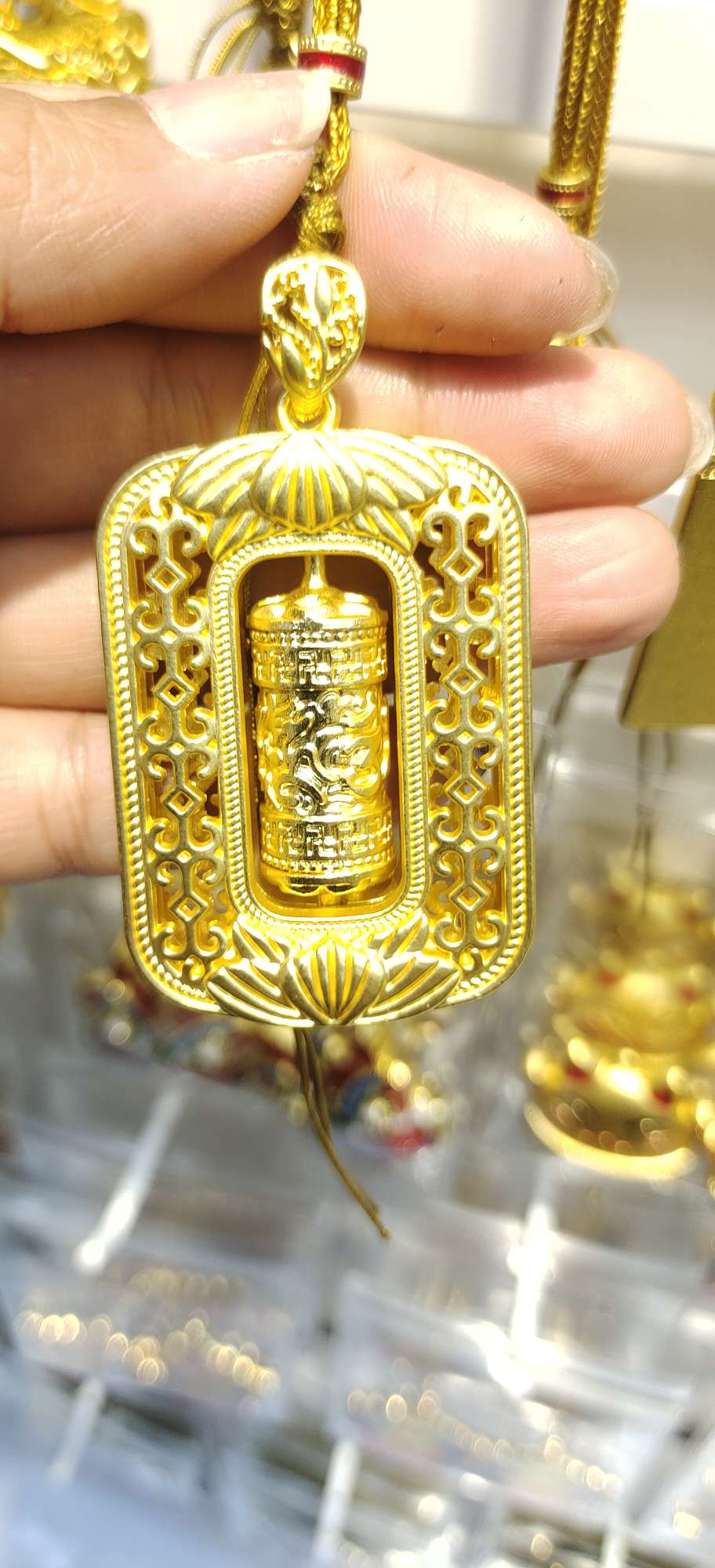 A wide range of fashionable accessories and accessories, creative mixed and matched accessories, decorative items, DIY material packs, and a selection of versatile accessories and accessories Item Picture