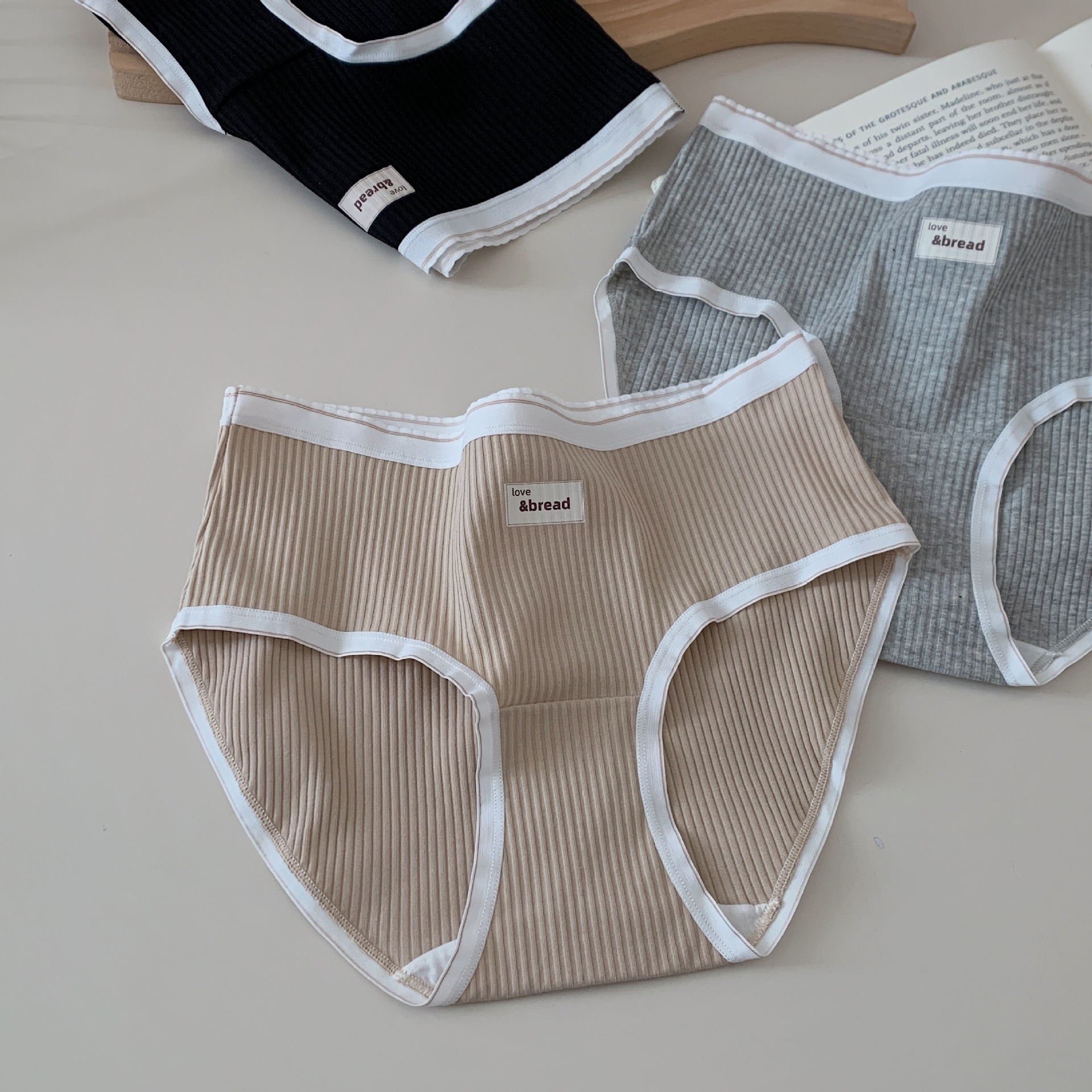 American-style underwear for women, pure cotton sporty, antibacterial crotch, all-cotton extended, mid-waist, comfortable and hip-hugging underwear for girls Specification image