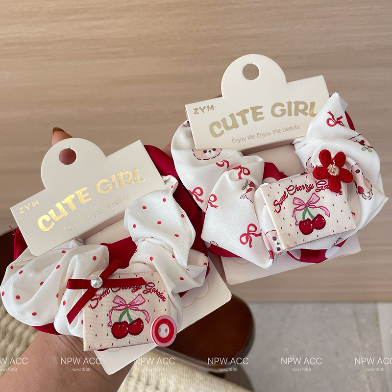 Wholesale of new hair accessories for girls and students: Red series, large cloth label, cherry hair tie, headband, ponytail tie, leather band, two-piece set, and red series hair tie detail image 9