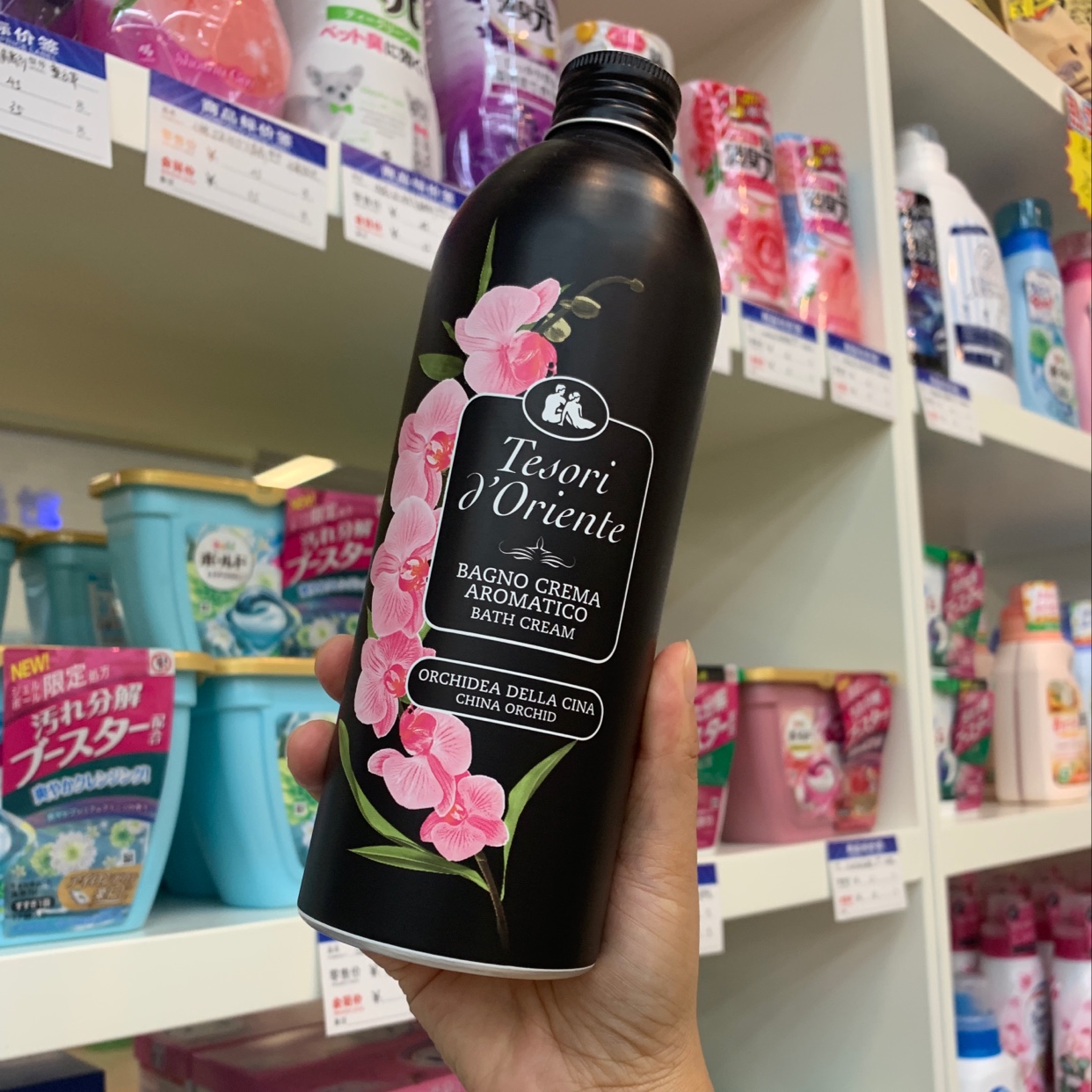 Italian brand Oriental Gem Orchid Fragrance and Pleasure Body Wash details Picture