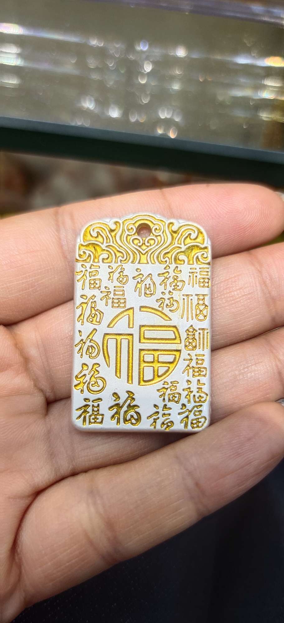 A wide range of exquisite jewelry accessories, creative decorative items, DIY handcrafted accessories, wholesale and diverse choices