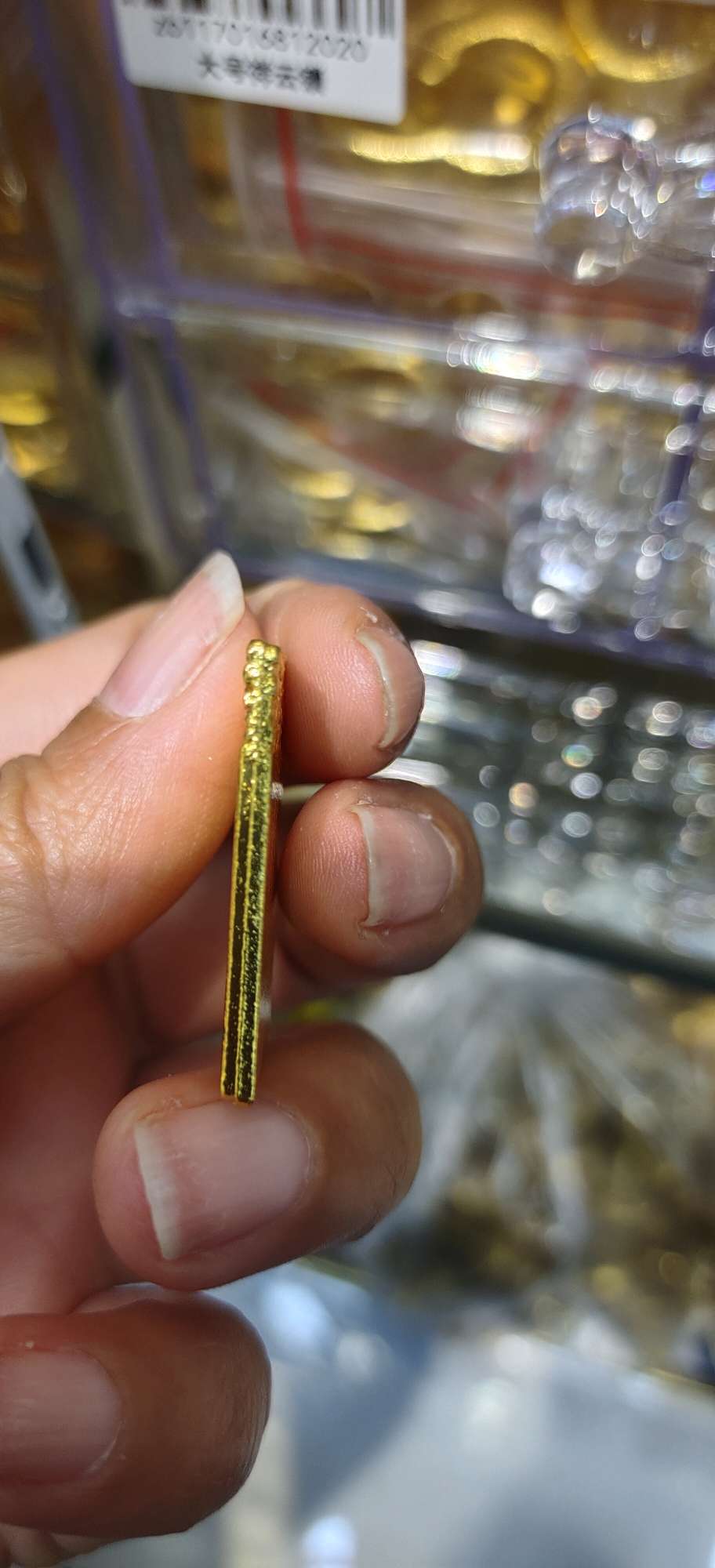 A wide range of fashionable accessories and accessories are carefully selected. Personalized matching decorative items, handcrafted accessories, and creative accessory combinations are available for various choices Specification image