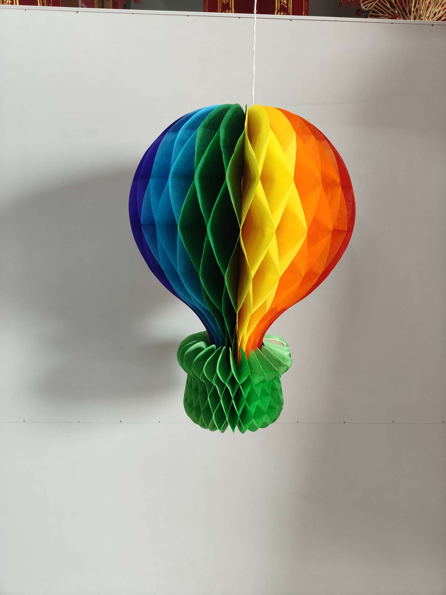 Window store decoration paper honeycomb balls, parachute honeycomb paper balls, special-shaped honeycomb balls