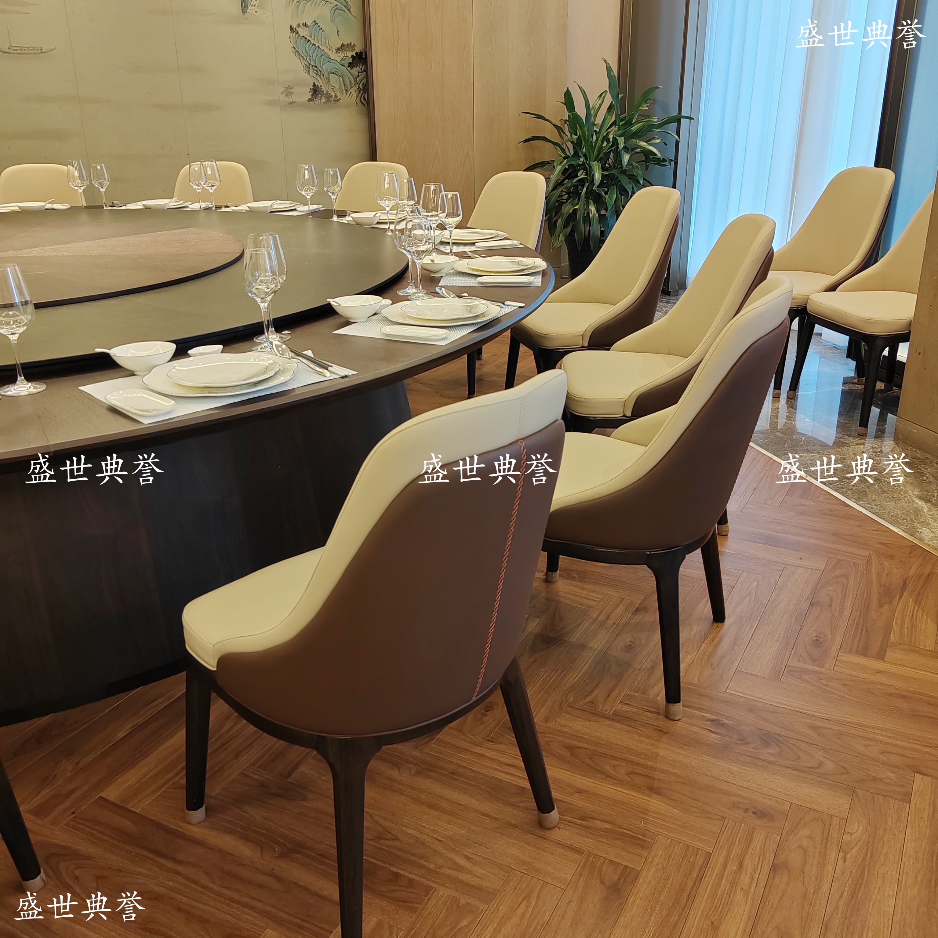 鹤壁星级酒店餐饮家具度假酒店包厢电动桌椅海鲜餐厅现代轻奢餐椅