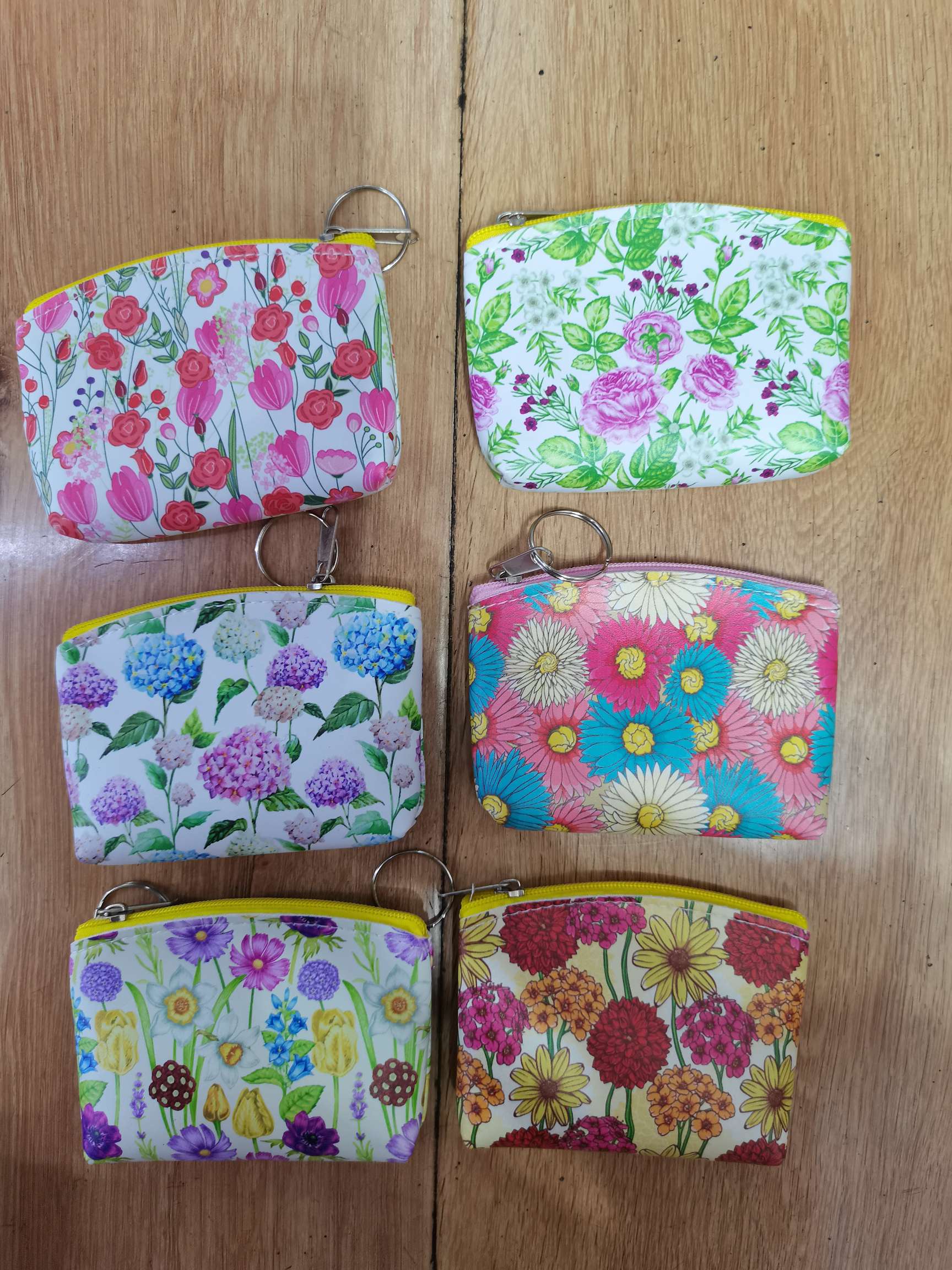 tagi小马皮质证件包挂件身份证护照证件套便携多功能旅行必备