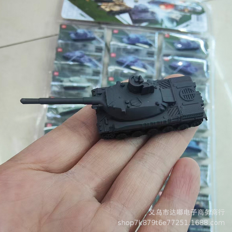 免胶拼装 1:144 微缩拇指小坦克模型沙盘道具儿童军事玩具摆件详情图2