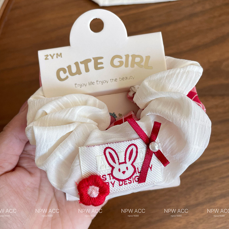 Wholesale of new hair accessories for girls and students: Red series, large cloth label, cherry hair tie, headband, ponytail tie, leather band, two-piece set, and red series hair tie detail image 3